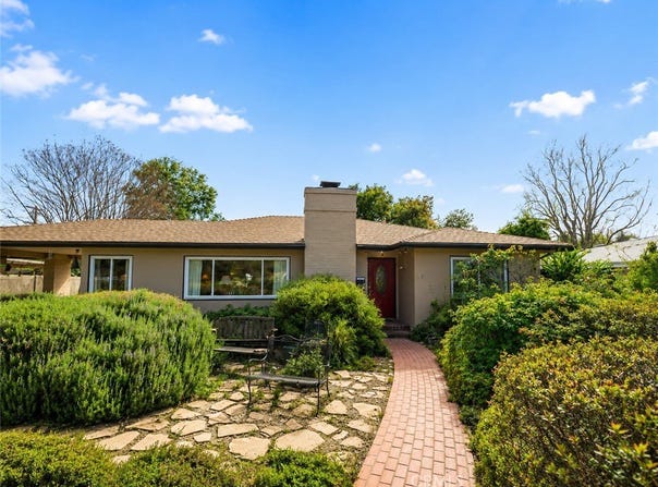 754 W 9th, Claremont, CA 91711