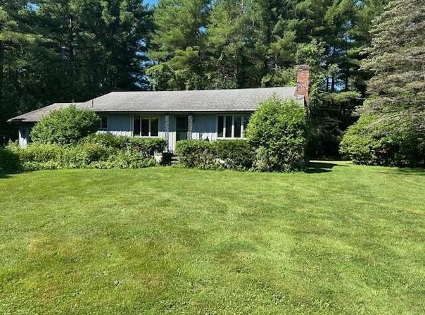 843 Hayford Road, Champlain, NY 12919