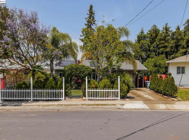 26574 Colette St, Hayward, CA 94544