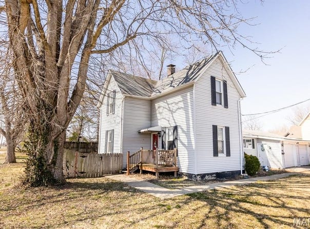 415 S Oak Street, O'Fallon, IL 62269