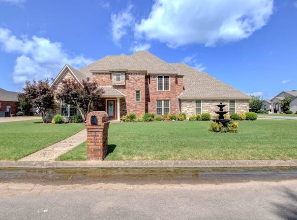 101 Magnolia Circle, Lonoke, AR 72086