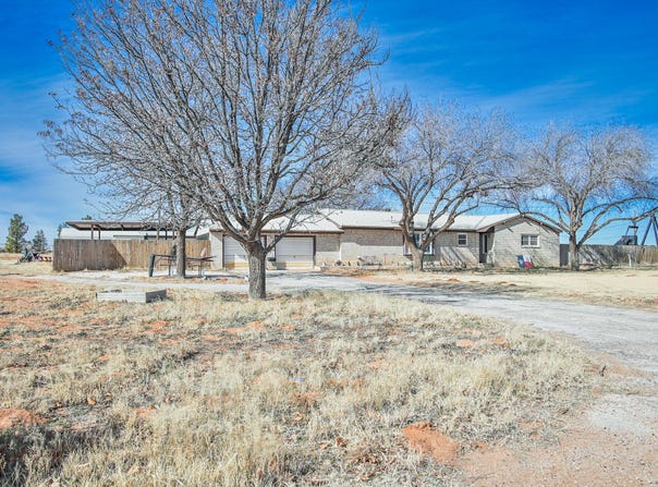 2850 Co Rd 265, Denver City, TX 79323