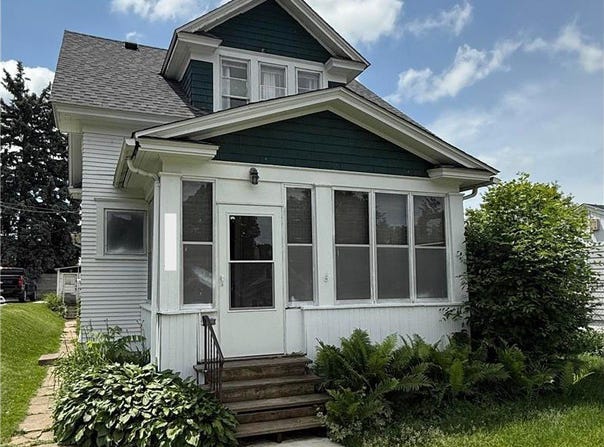 1678 Minnehaha Avenue E, Saint Paul, MN 55106