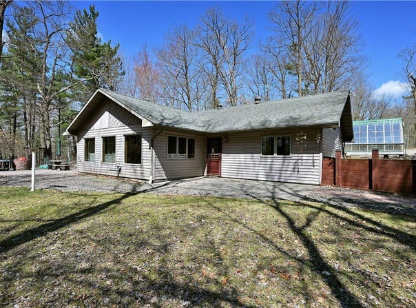 W3803 Church Road, Sarona, WI 54870