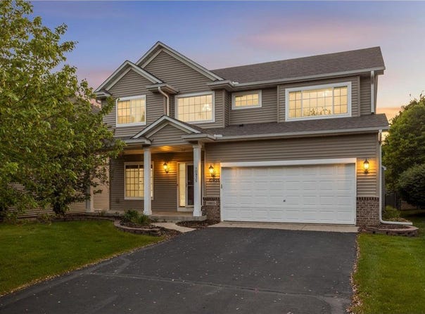 10935 Eagle View Place, Woodbury, MN 55129