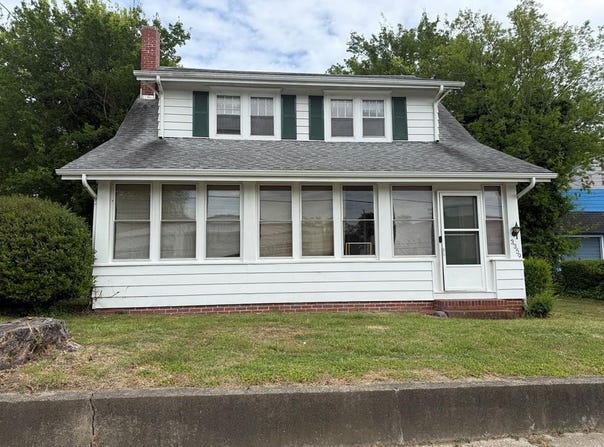 3359 MAIN ST, EXMORE, VA 23350