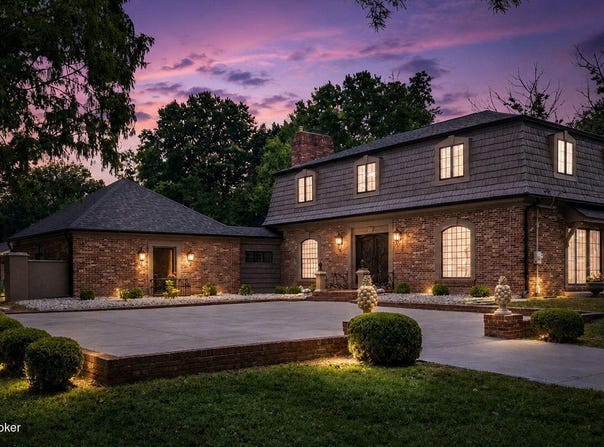 801 Greenwillow Way, Louisville, KY 40223