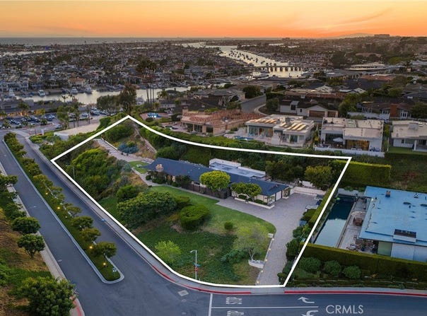 525 El Paseo Drive, Corona del Mar, CA 92625
