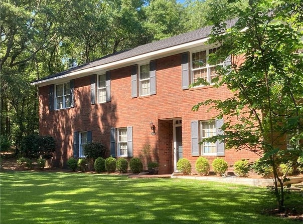 6435 Riverwoods Drive, Blackshear, GA 31516