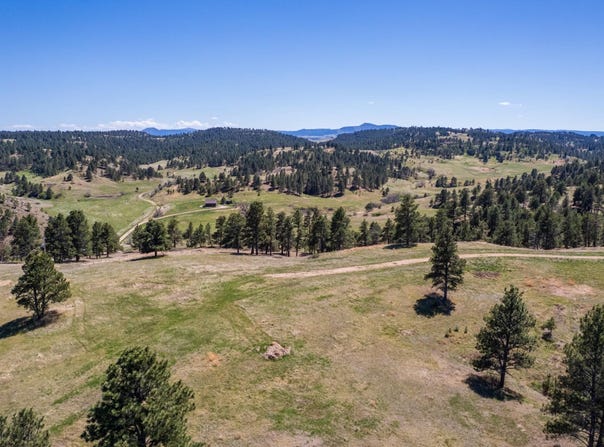 10504 Windmill Ridge Ln, Belle Fourche, SD 57717