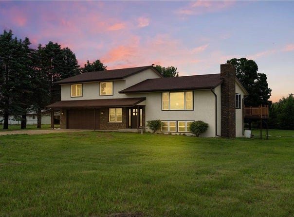 17323 County 31 Boulevard, Welch Twp, MN 55089