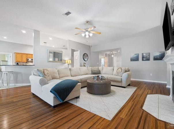 7237 Brinkley St, Navarre, FL 32566