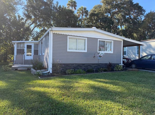 69 Walton Blvd, Port Orange, FL 32129