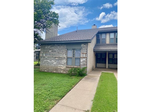 3742 Crossroads Drive, Abilene, TX 79605
