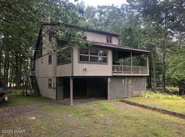 162 Eastwood Drive, Greentown, PA 18426