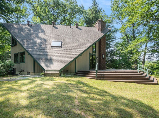5620 N Utter Drive, Irons, MI 49644