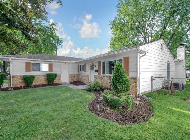 4946 Warminster Drive, Columbus, OH 43232
