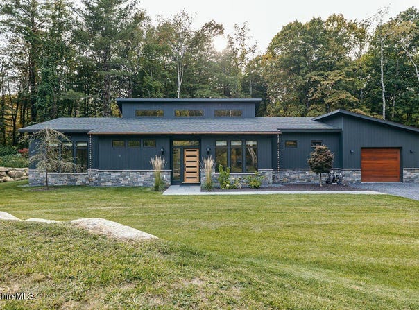 114 Brush Hill Rd, Great Barrington, MA 01230
