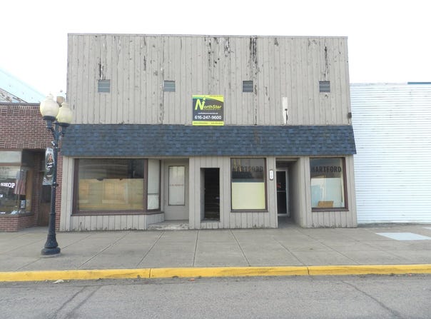 10 W Main Street, Hartford, MI 49057