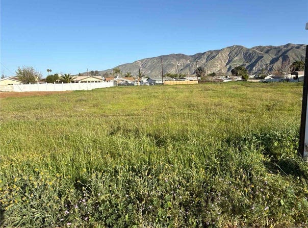 565 E Main St, San Jacinto, CA 92583
