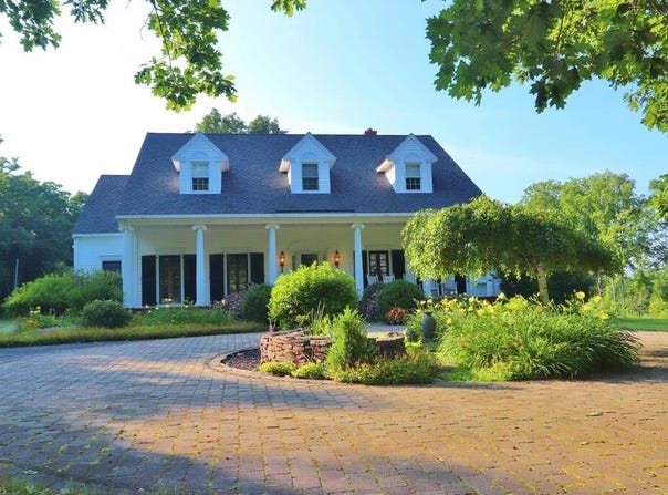 21 Walden Parke Way, Bangor, ME 04401