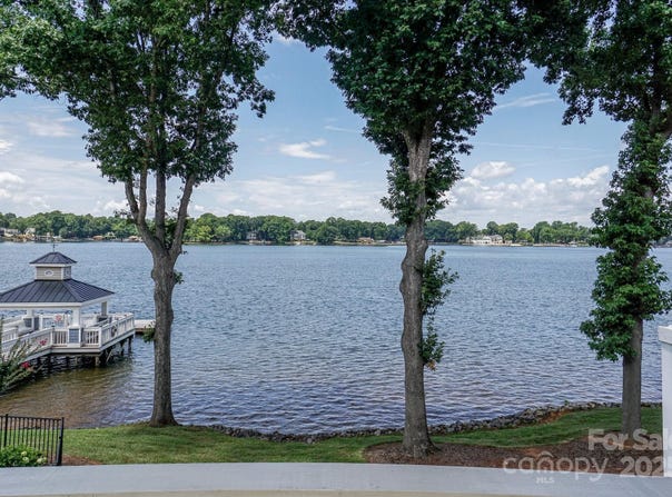 941 Southwest Drive, Davidson, NC 28036