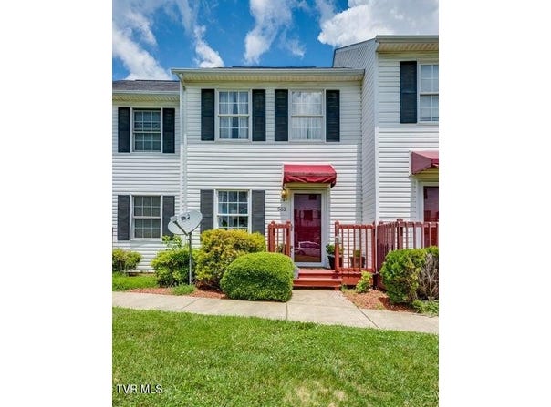 563 Beaverview Drive, Bristol, VA 24201