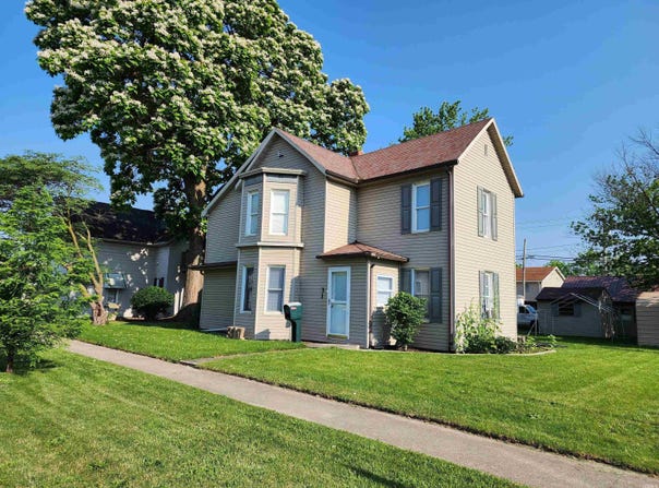 317 E Main Street, Berne, IN 46711