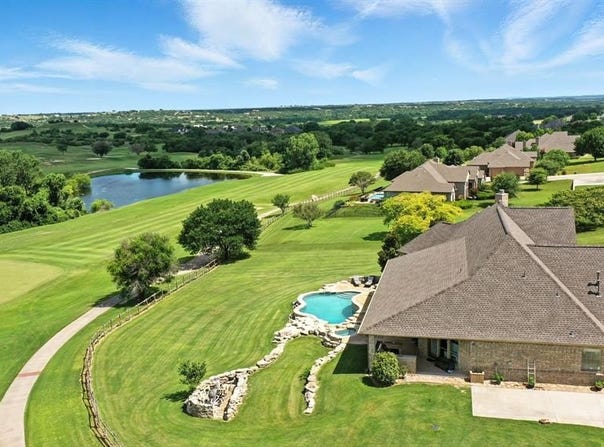 141 Pinnacle Peak Lane, Weatherford, TX 76087