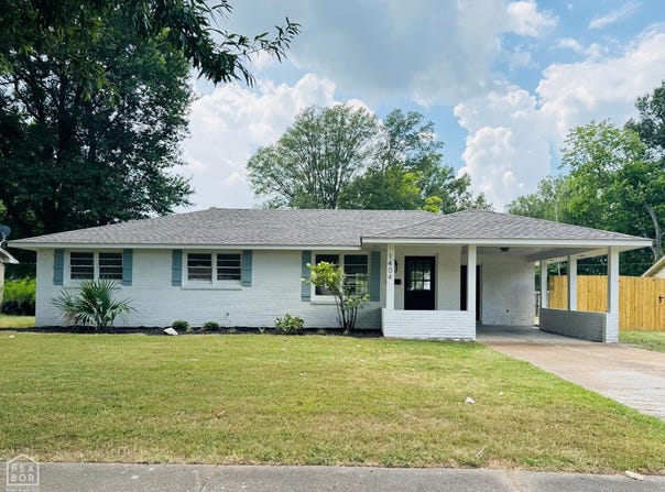 1404 Chester Lane, West Memphis, AR 72301