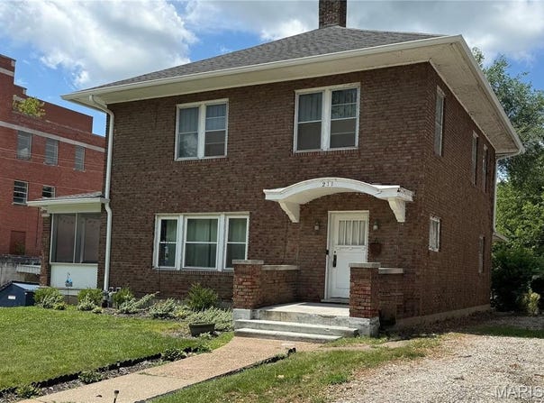 211 Virginia Street, Hannibal, MO 63401