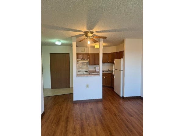 7600 Golden Valley Road, Golden Valley, MN 55427
