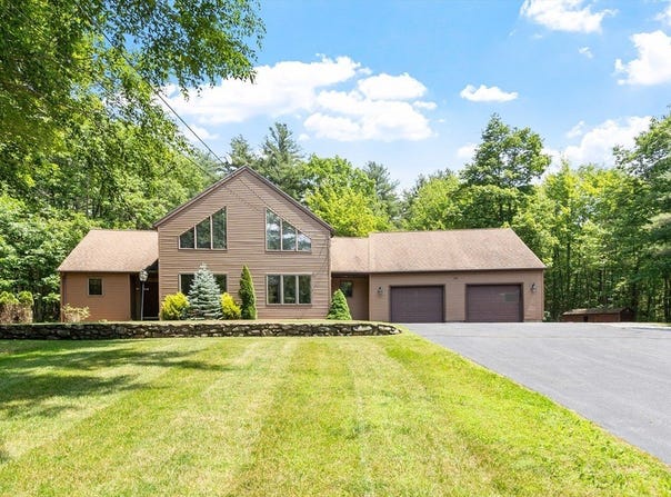 95 Willis Rd., Gardner, MA 01440