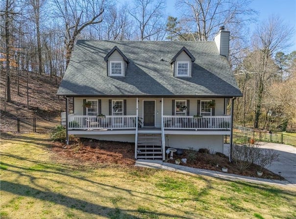 504 Hanover Court, Woodstock, GA 30188