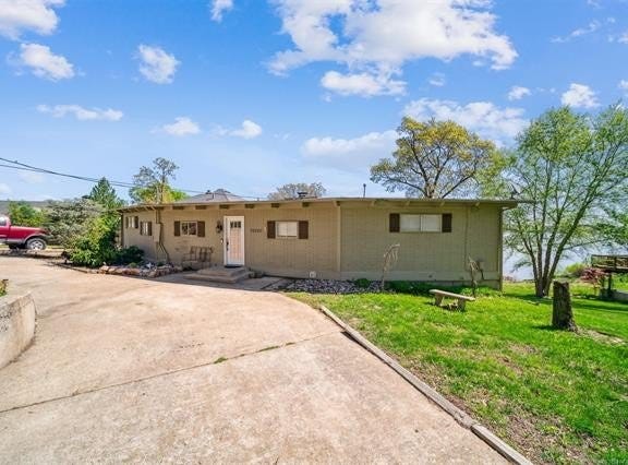 24280 S 610 Drive, Grove, OK 74344
