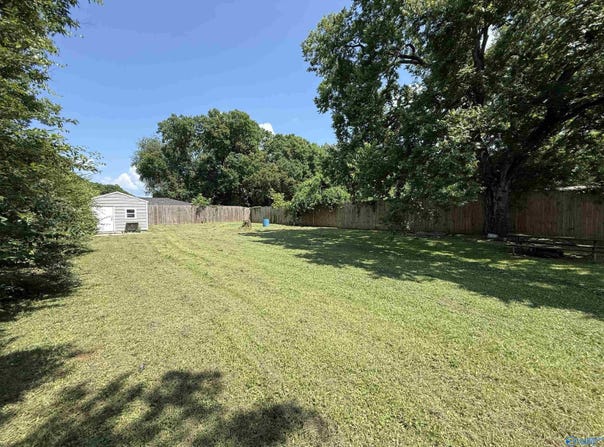 3911 Newson Road SW, Huntsville, AL 35805