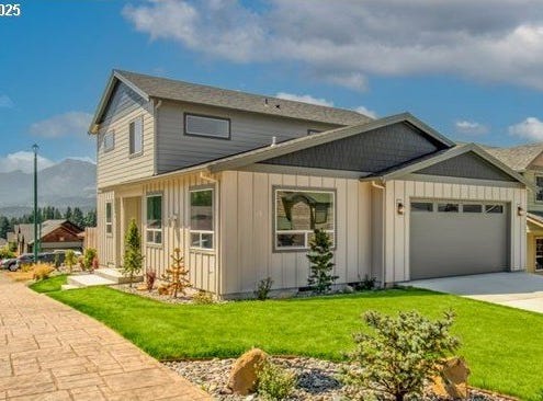 1099 SE Windsong DR, Cascade Locks, OR 97014