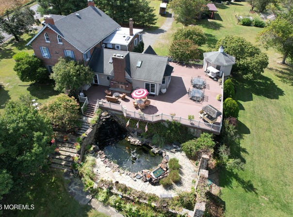 2269 Monmouth Road, Mount Holly, NJ 08060