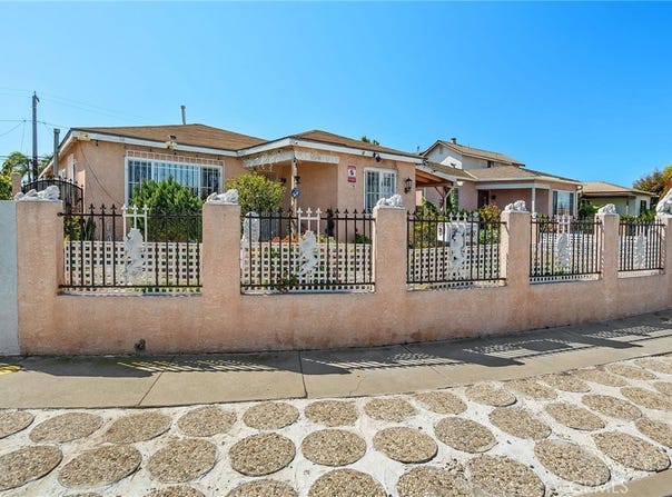3830 W 118th Street, Hawthorne, CA 90250