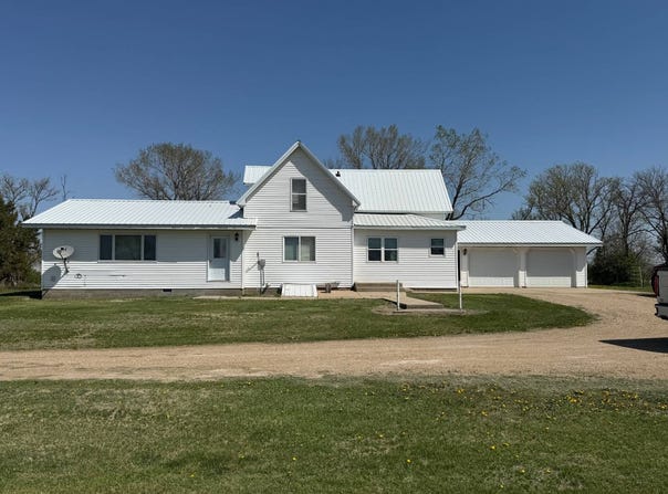 17652 413th Avenue, Raymond, SD 57258