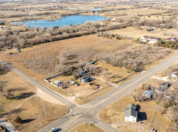 0000 N Ridge Rd, Wichita, KS 67205