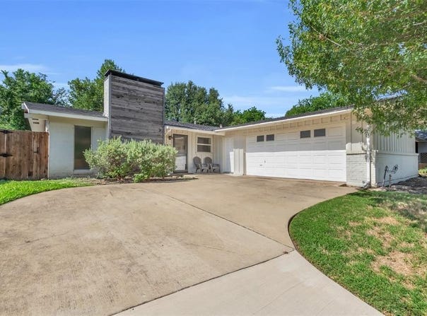 2952 Latham Drive, Dallas, TX 75229