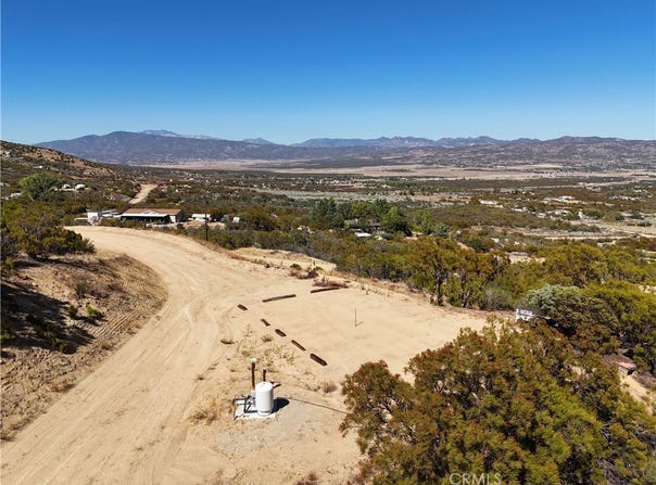 Anza, CA 92539