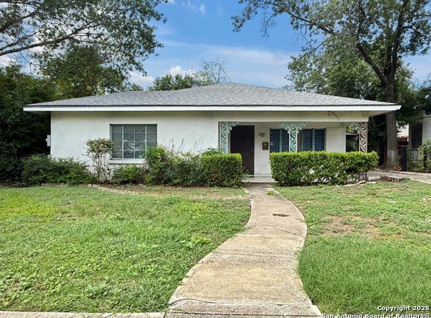 1828 W Craig Pl, San Antonio, TX 78201