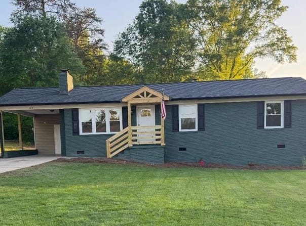 122 McKee Drive, Blacksburg, SC 29702