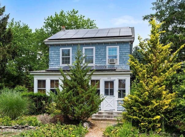122 Division Street, West Creek, NJ 08092