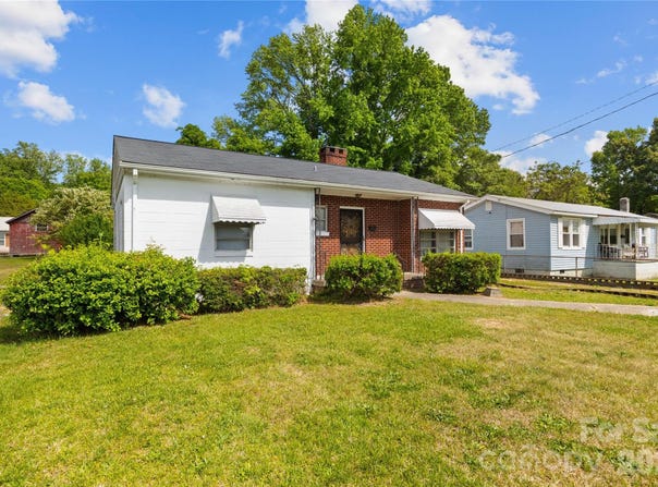 419 S Pearl Street, Troy, NC 27371