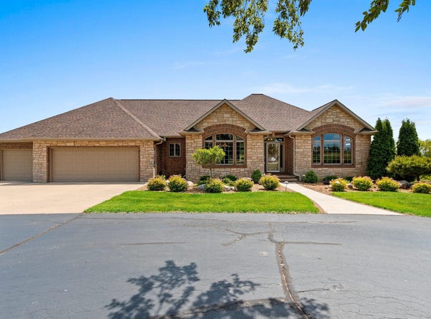 5391 RIVER OAKS Drive, DE PERE, WI 54115-8687