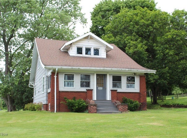 7855 Cindell Street SE, East Canton, OH 44730