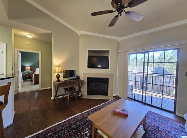 308 STERLING OAKS DRIVE, HOOVER, AL 35244